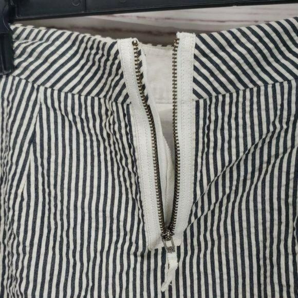 J. CREW‎ SeerSucker striped blue Pencil 00 XS Skirt - Picture 6 of 7